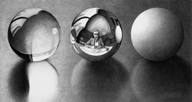 Escher ci accompagna e poi abbandona nel bianco e nero, sperduti nella opaca prigionia della nostra mente, del nostro riflesso e delle nostre illusioni diplopiche