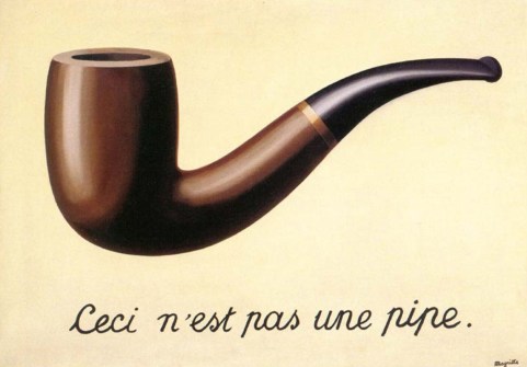 Magritte infatti veicola figure e immagini apparentemente semplici attraverso quella che può essere intesa come la madre della contemporanea arte concettuale